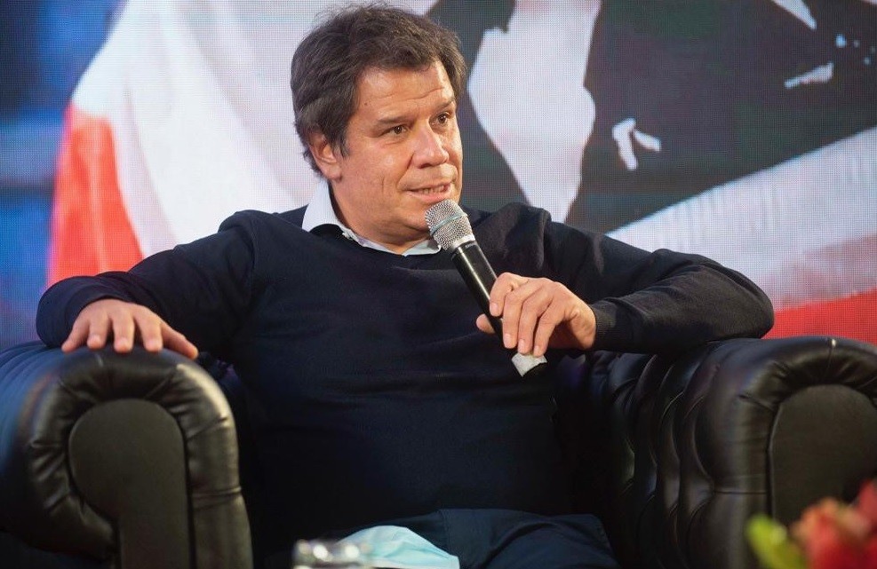 Facundo Manes criticó a Macri y el PRO no tardó en responderle