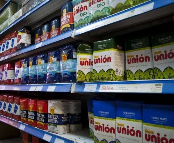Fijaron nuevos precios para la yerba, pero aseguran que no habrá aumentos en las góndolas