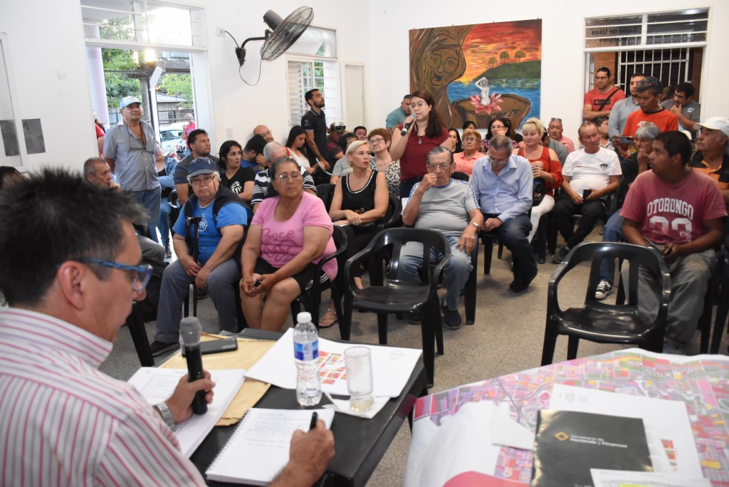 Gustavo Martínez-conversatorios vecinales: “Es esencial que los referentes de cada barrio puedan participar”