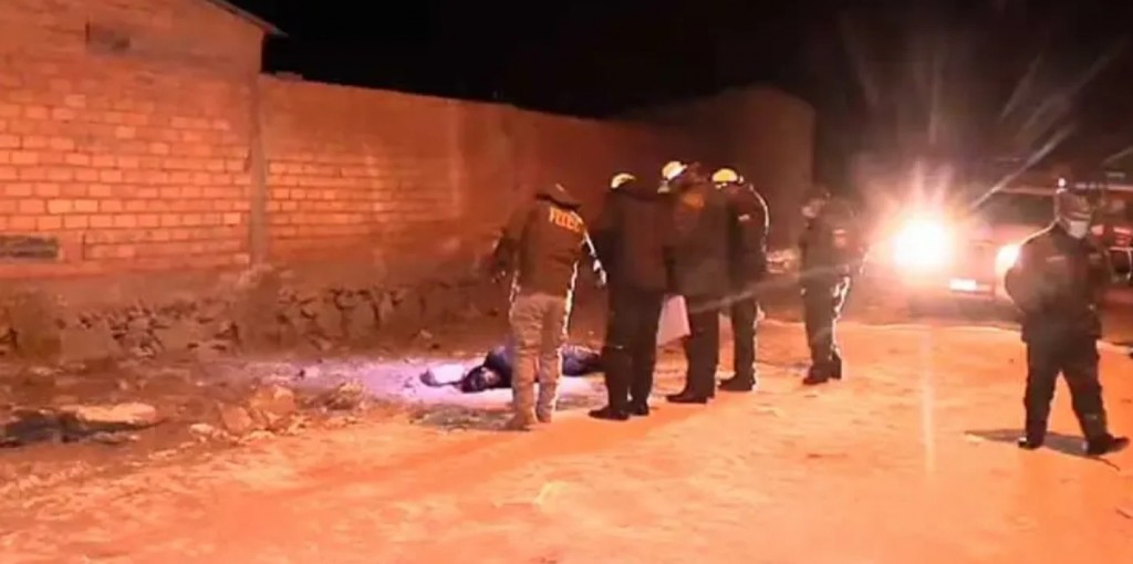 Una adolescente mandó a matar a su mamá y se justificó: “Me controlaba”