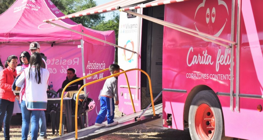 Carita Feliz: hasta este miércoles habrá atención sanitaria a niños en la plazoleta del barrio 131 Viviendas