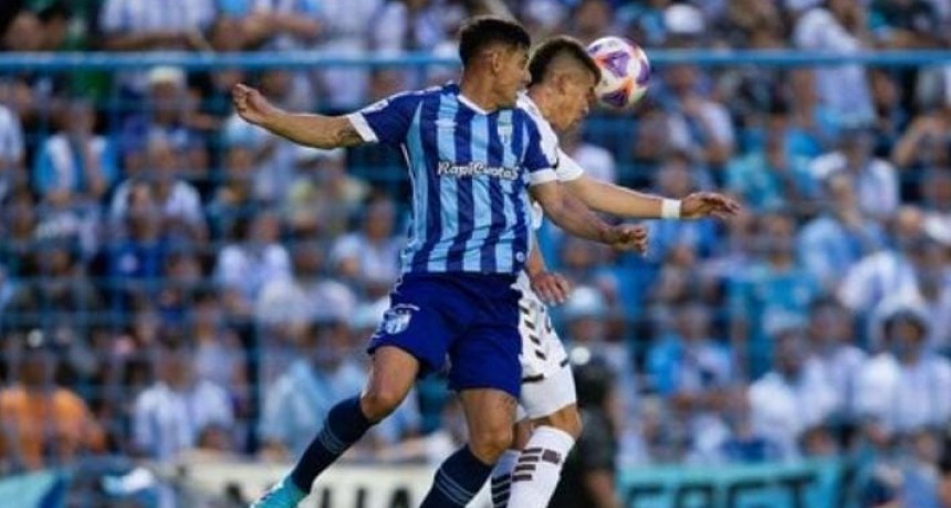  El Decano venció 2 a 1 a Platense en un Monumental José Fierro colmado de hinchas