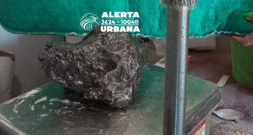 Intentó vender un meteorito por facebook, allanaron y se lo incautaron